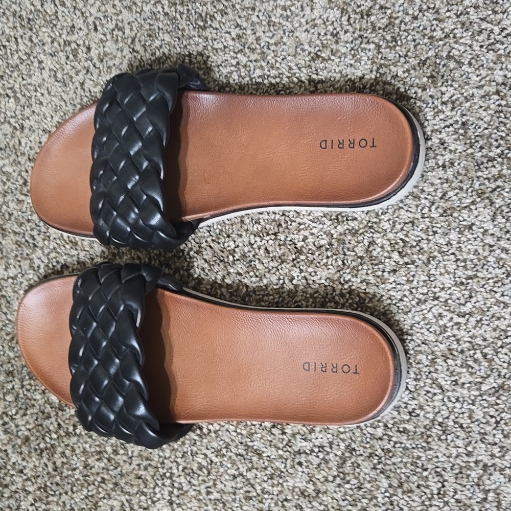 Torrid Slides - Picture 5 of 7